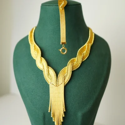 Zarif Dokunuşlu Sıralı Seti